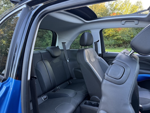 Used Vauxhall ADAM 2015 for sale - 74617546: Photo 59