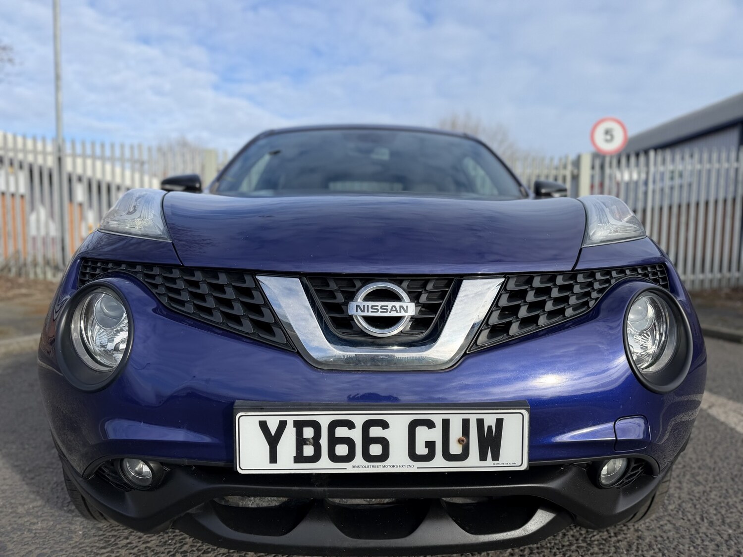 Used Nissan Juke 2016 for sale - 77721176: Photo 32