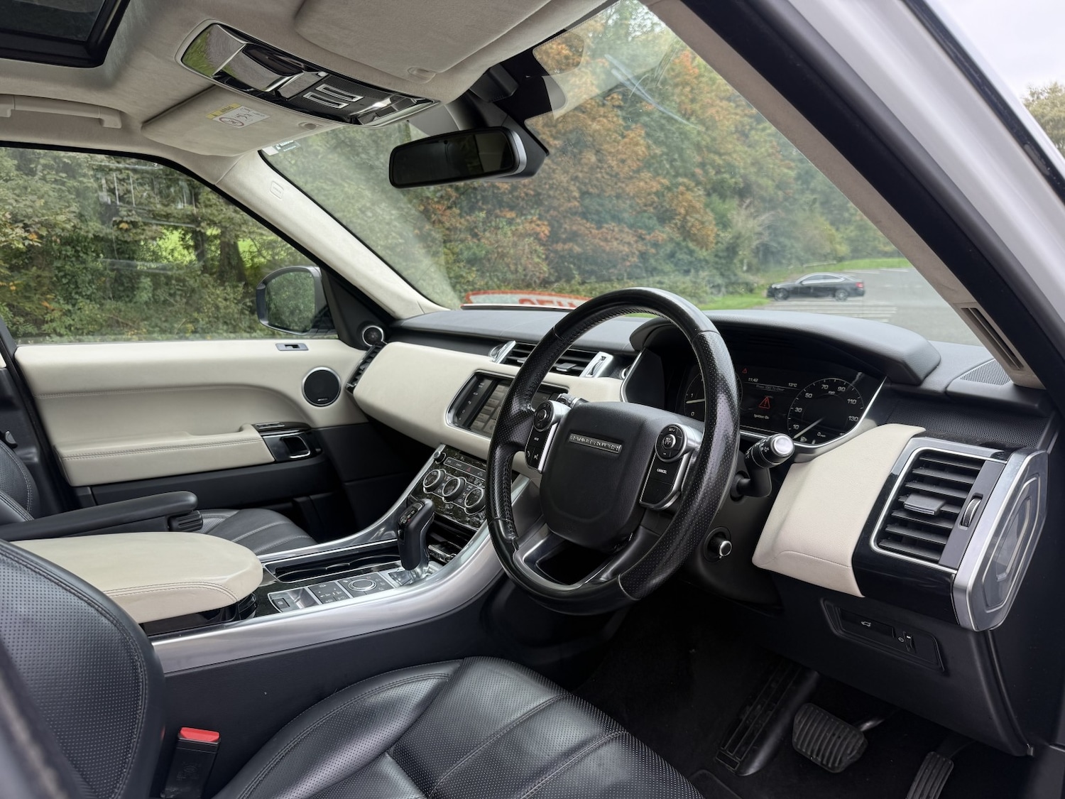 Used Land Rover Range Rover Sport 2014 for sale - 76312404: Photo 10