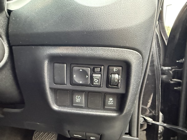 Used Nissan Juke 2016 for sale - 76312298: Photo 45