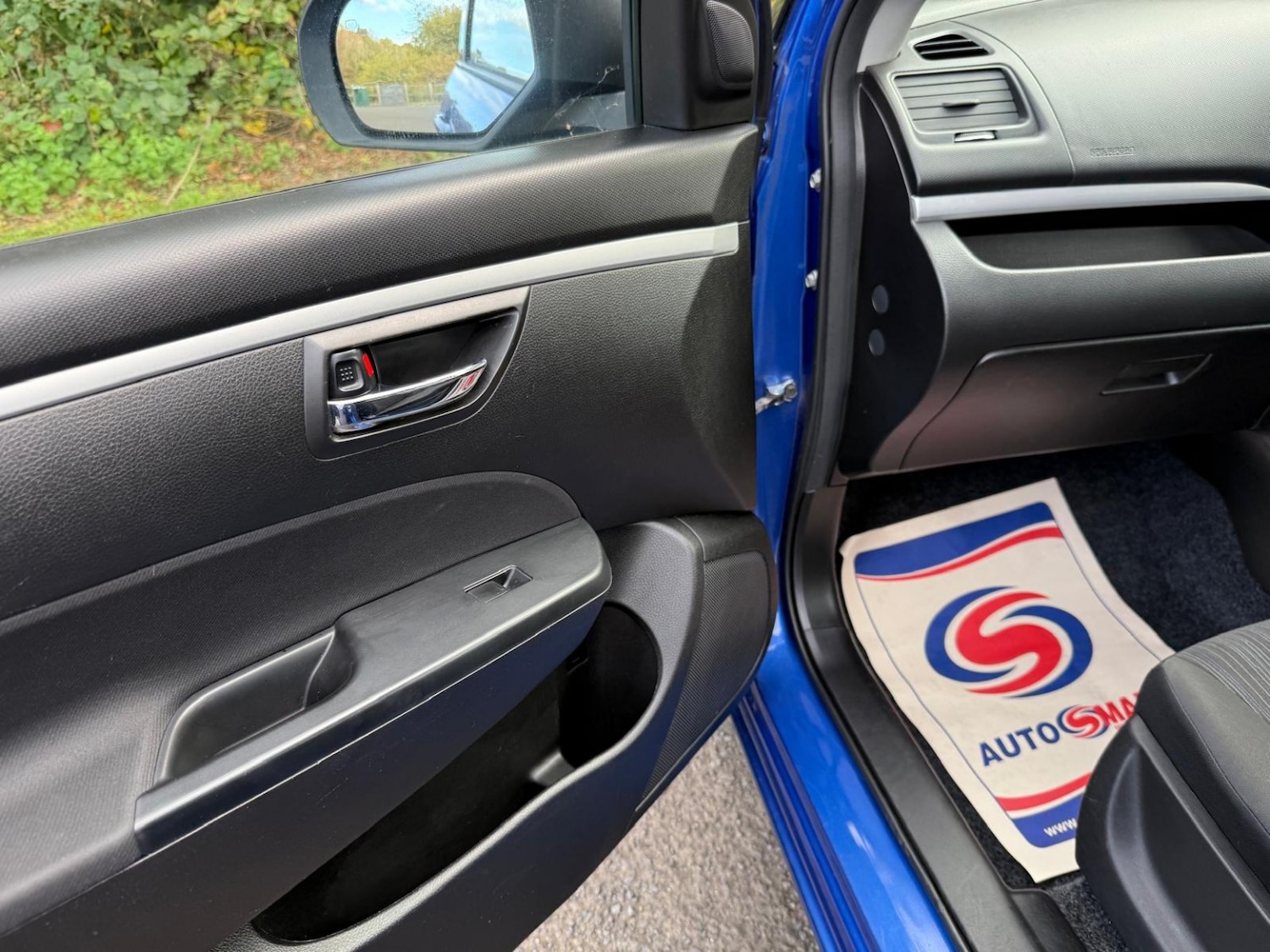 Used Suzuki Swift 2015 for sale - 75391098: Photo 44