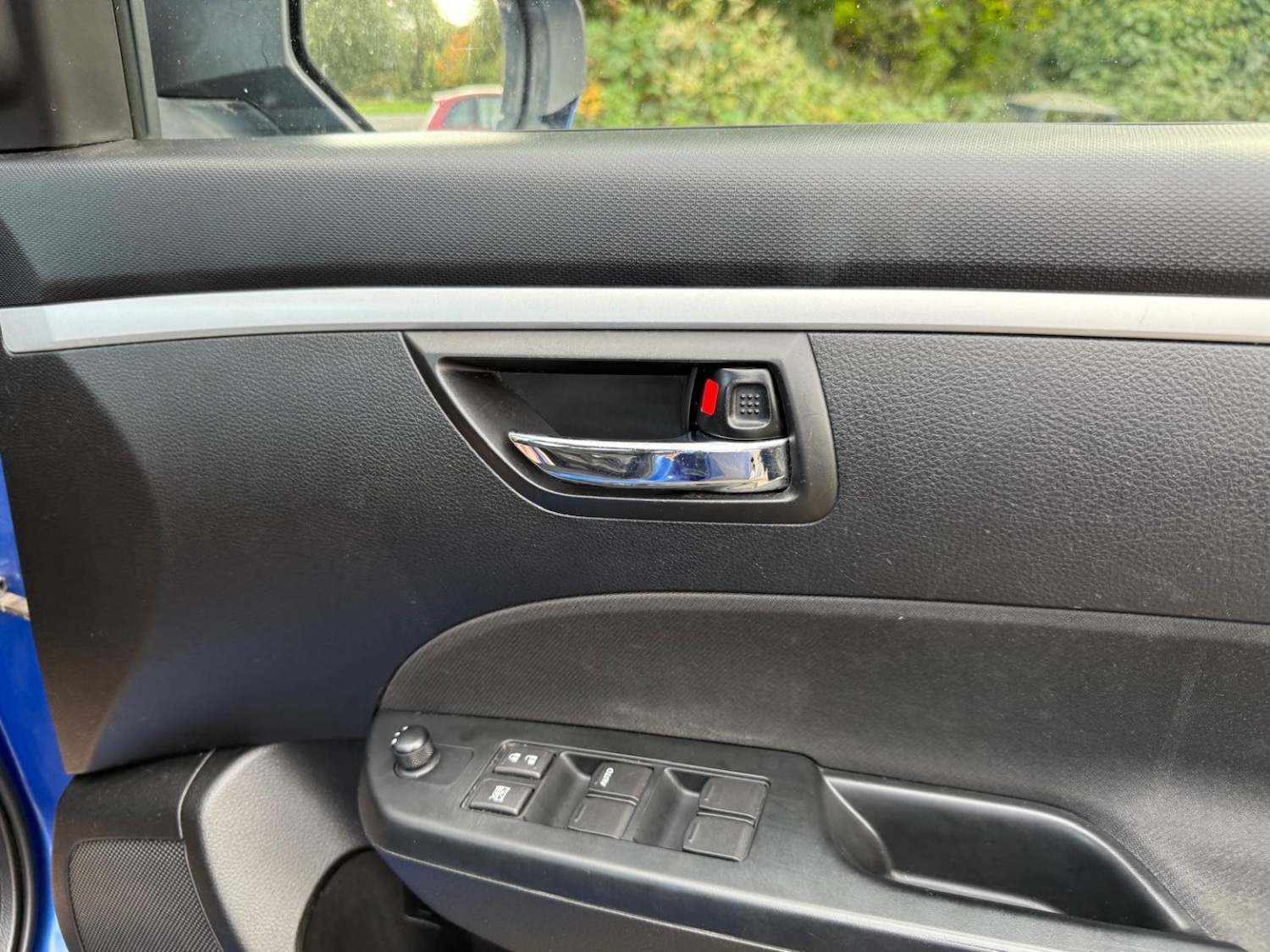 Used Suzuki Swift 2015 for sale - 75391098: Photo 60