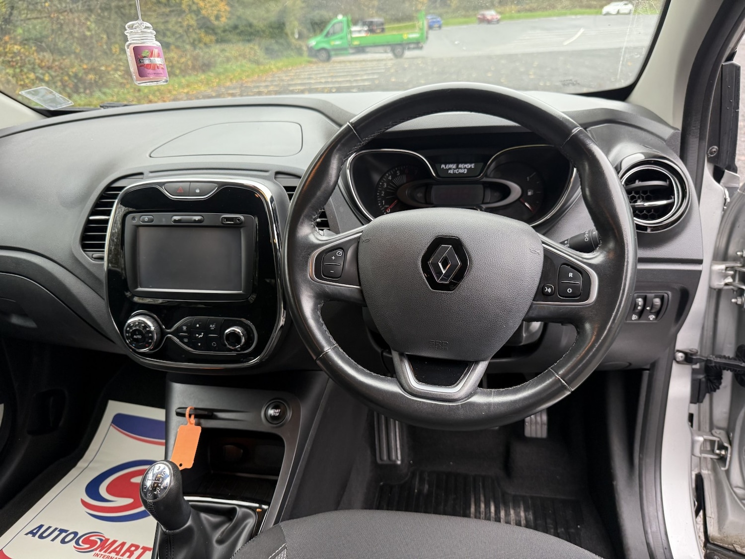 Used Renault Captur 2017 for sale - 76554029: Photo 28