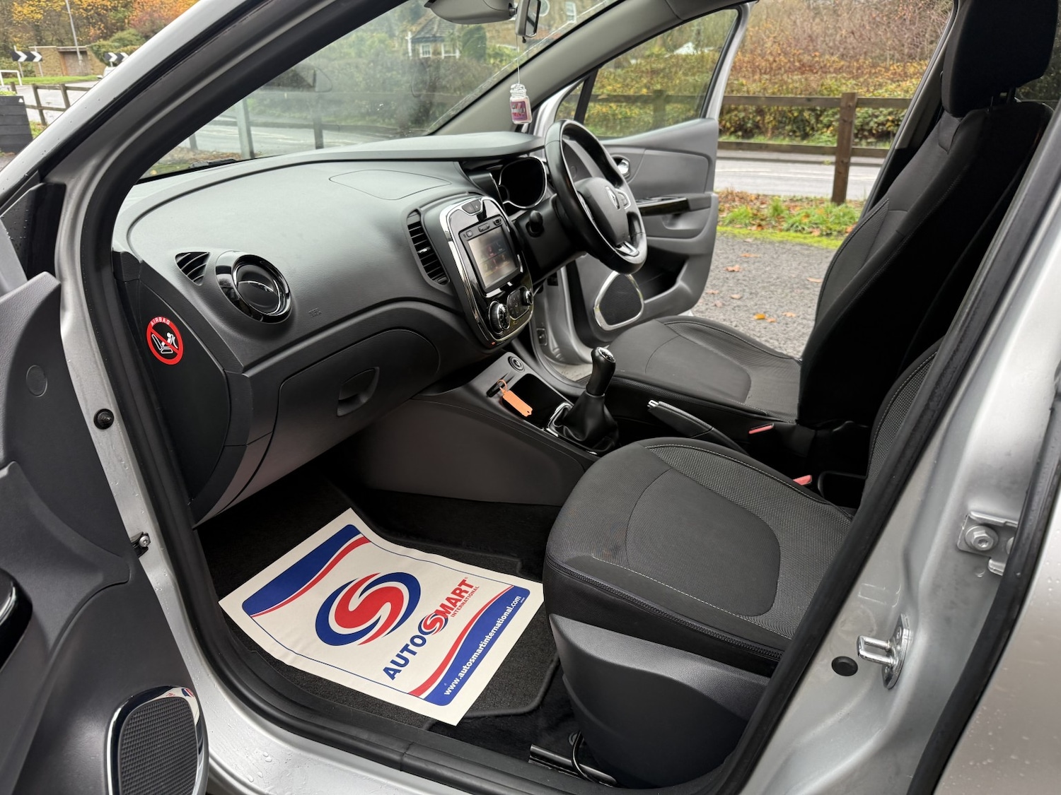 Used Renault Captur 2017 for sale - 76554029: Photo 48