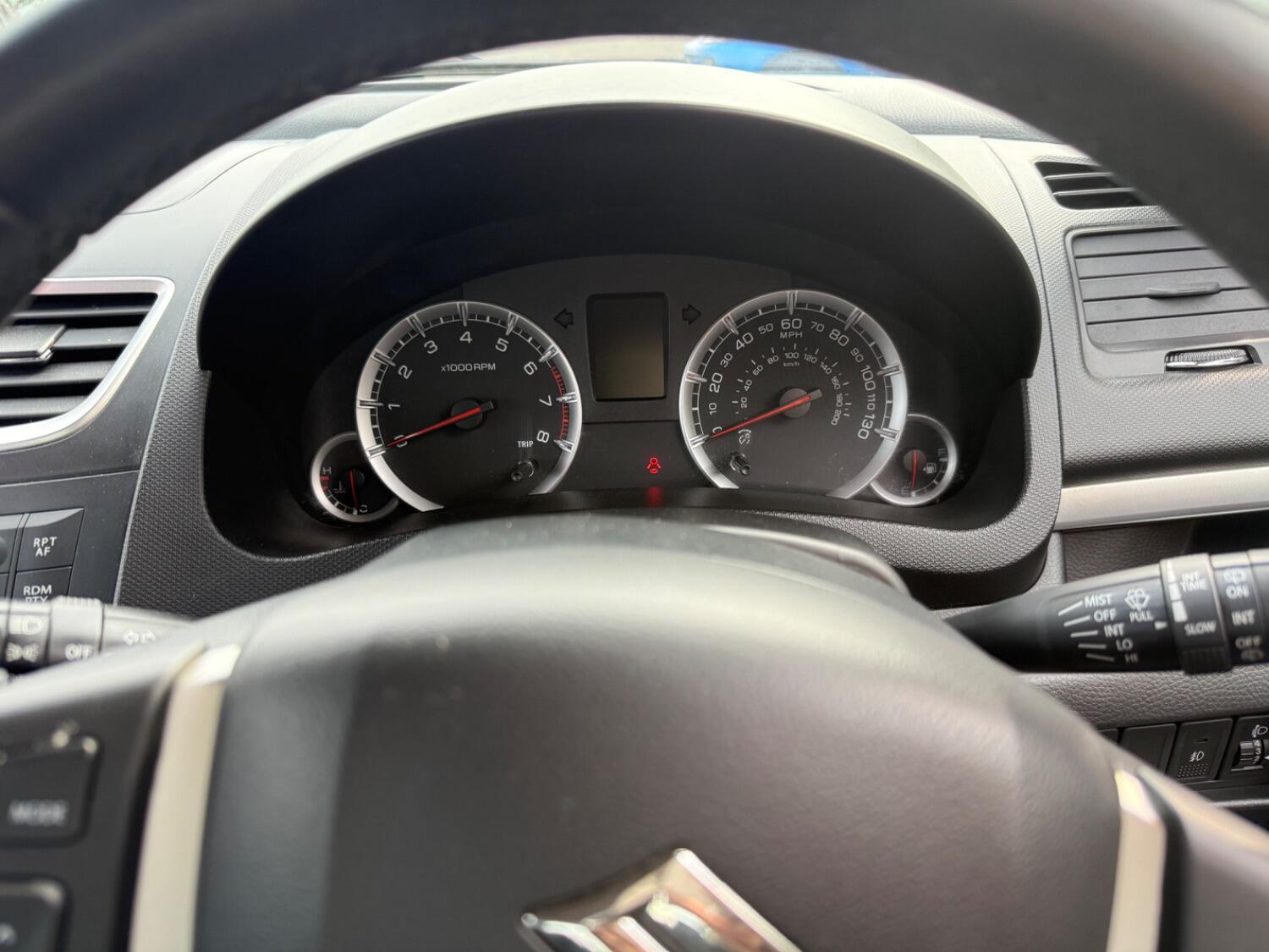 Used Suzuki Swift 2015 for sale - 76794359: Photo 21