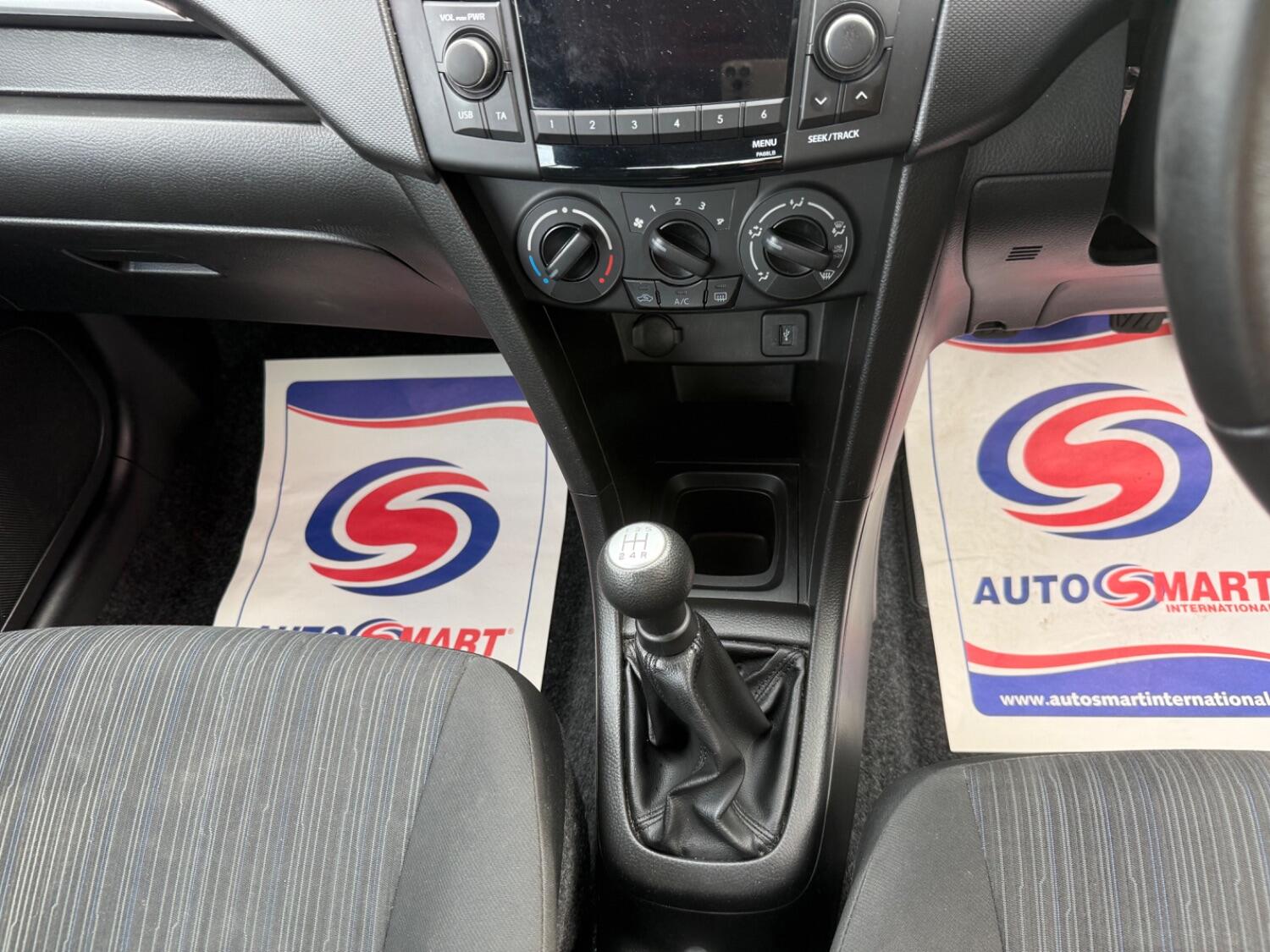 Used Suzuki Swift 2015 for sale - 76794359: Photo 23