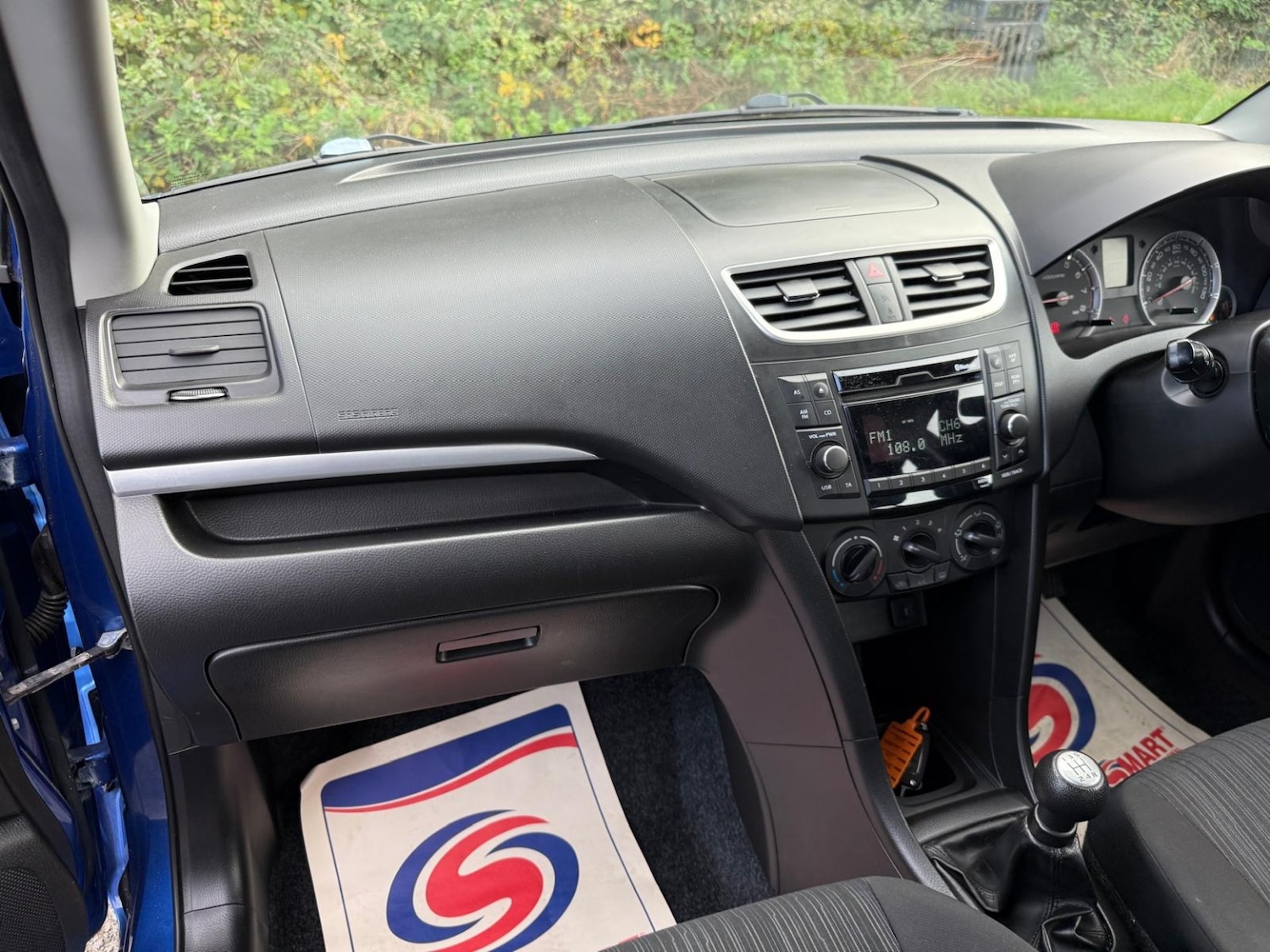 Used Suzuki Swift 2015 for sale - 76794359: Photo 42