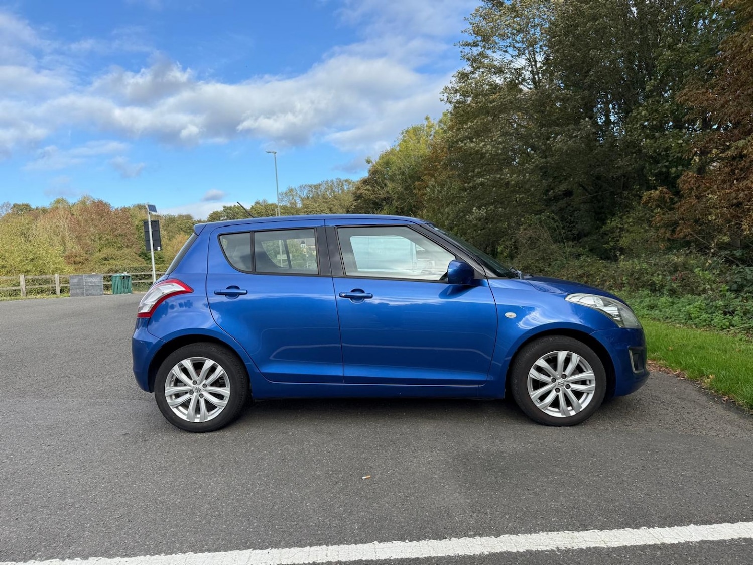 Used Suzuki Swift 2015 for sale - 76794359: Photo 9