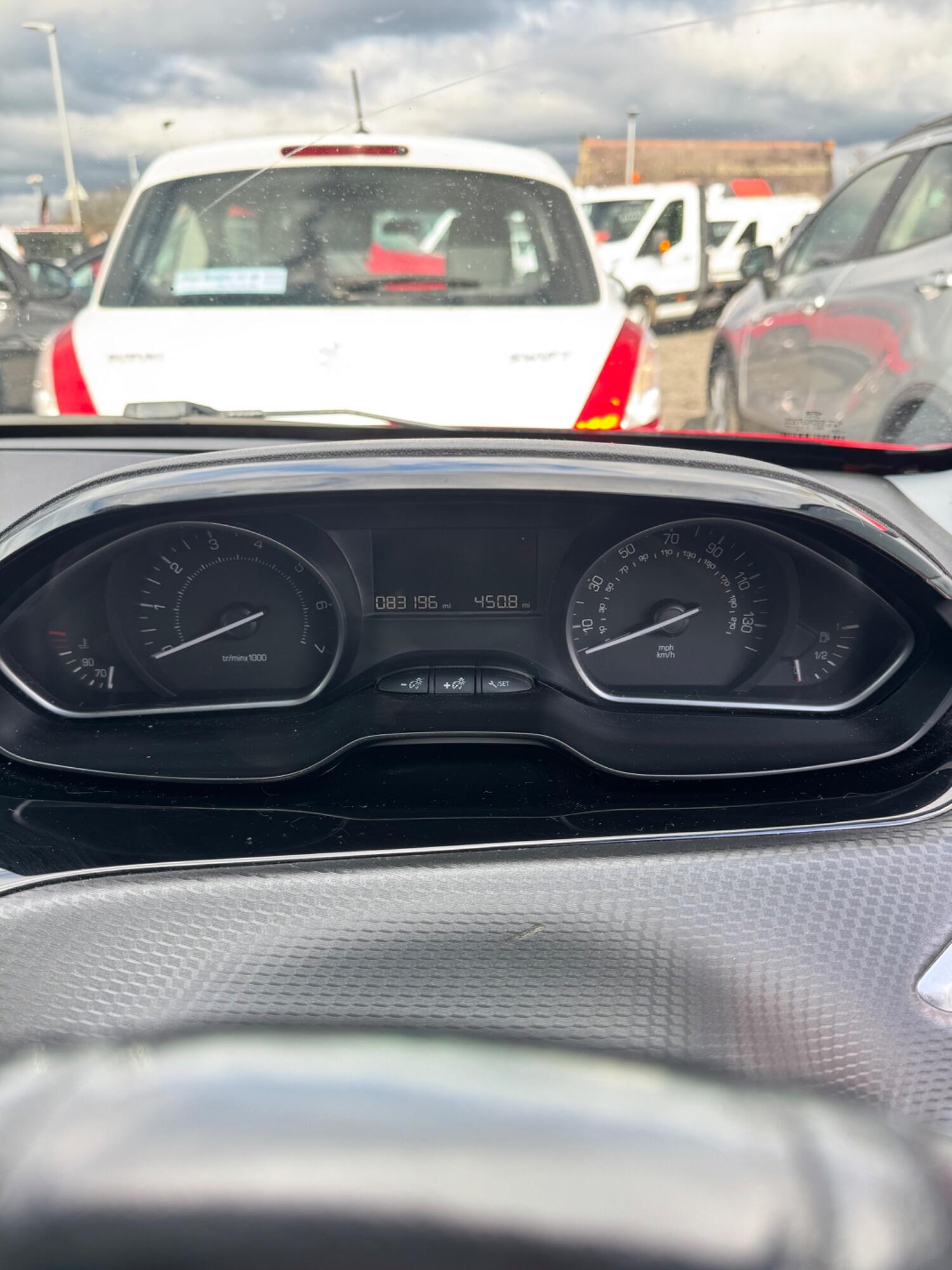 Used Peugeot 208 2018 for sale - 76449356: Photo 22