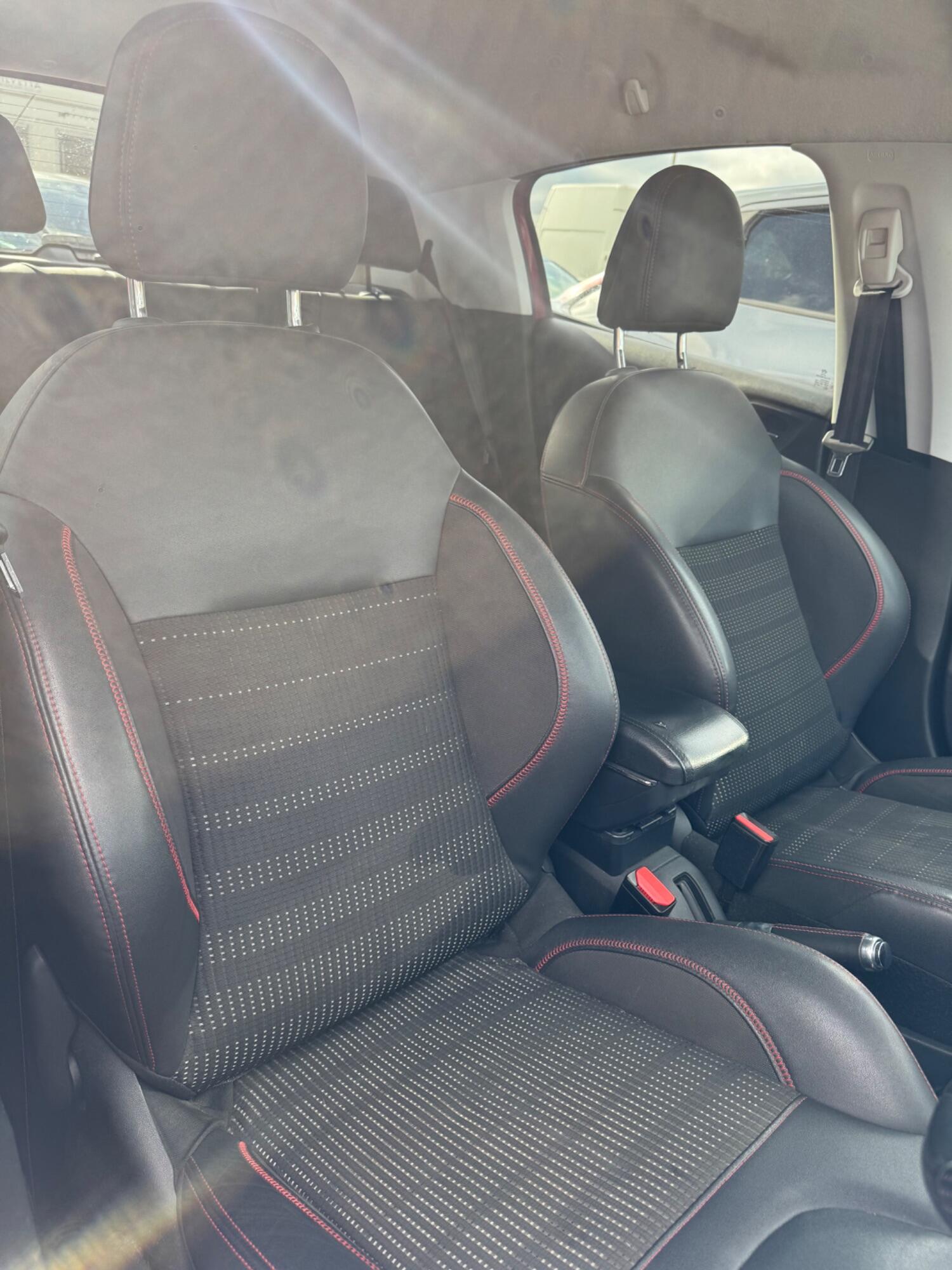 Used Peugeot 208 2018 for sale - 76449356: Photo 29