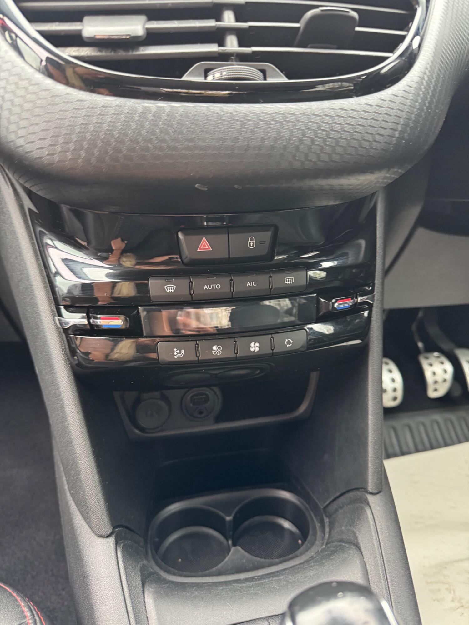 Used Peugeot 208 2018 for sale - 76449356: Photo 34