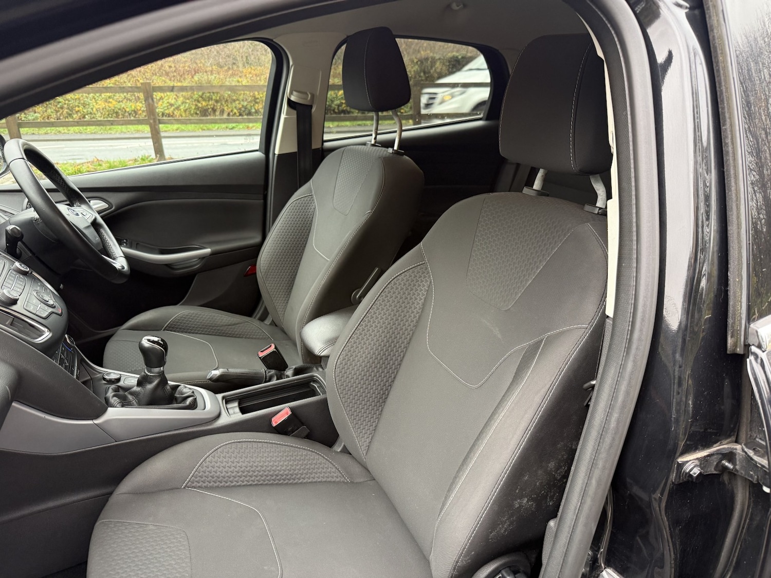 Used Ford Focus 2015 for sale - 76794356: Photo 11