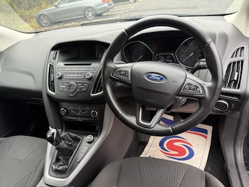 Used Ford Focus 2015 for sale - 76794356: Photo