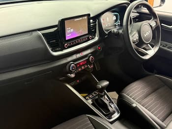 Used Kia Stonic 2024 for sale - 79791417: Photo