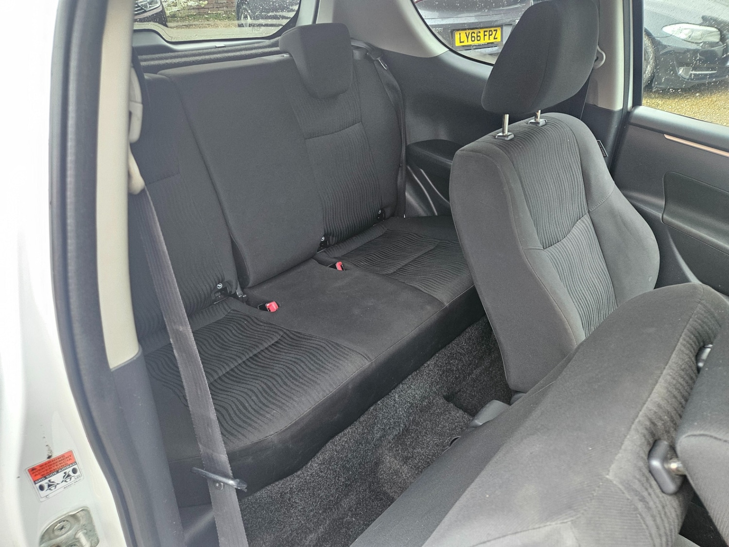 Used Suzuki Swift 2012 for sale - 77296607: Photo 10