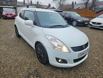 Used Suzuki Swift 2012 for sale - 77296607: Photo
