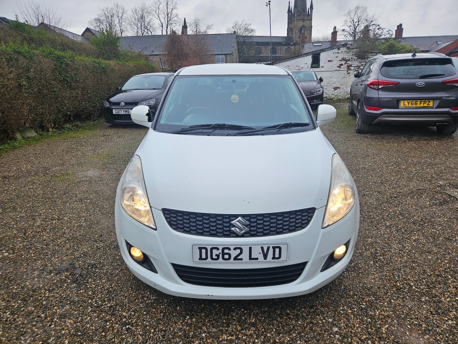 Used Suzuki Swift 2012 for sale - 77296607: Photo 2