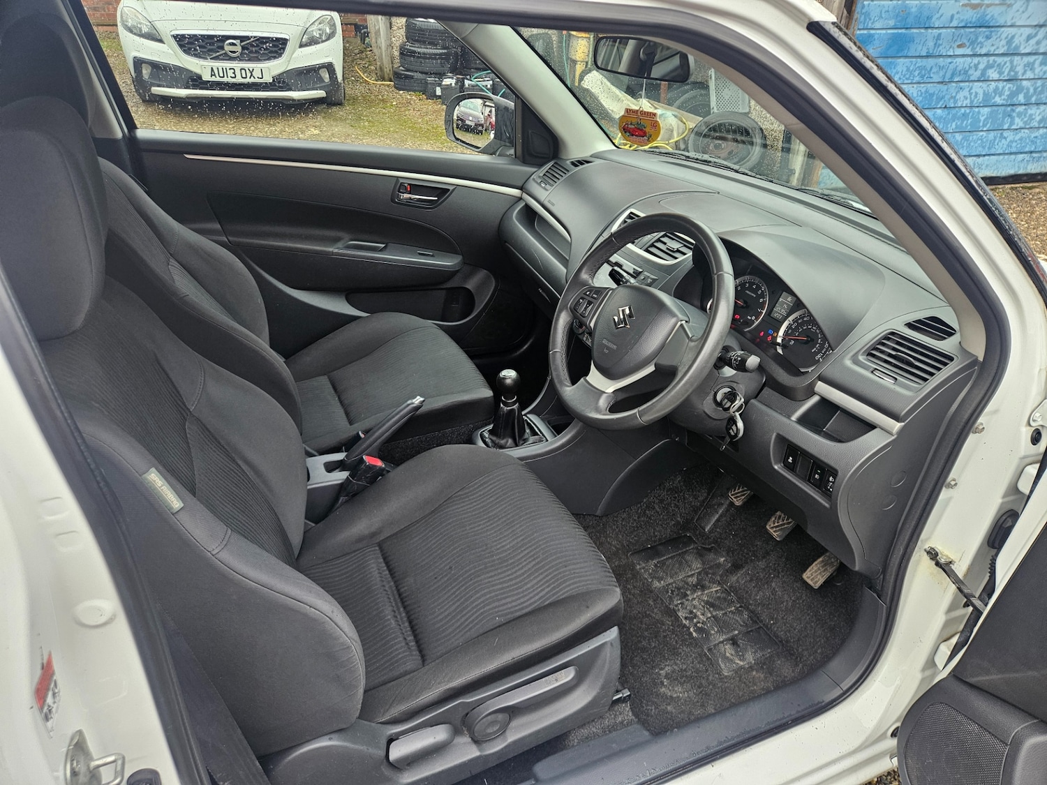 Used Suzuki Swift 2012 for sale - 77296607: Photo 9