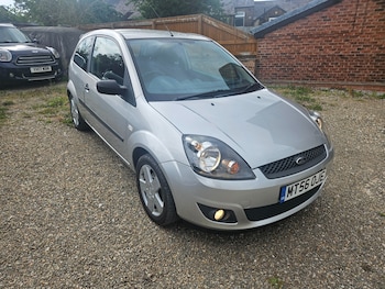 Used Ford Fiesta 2006 for sale - 79344365: Photo