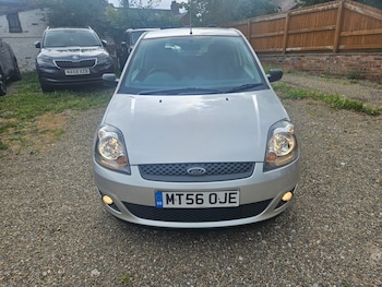 Used Ford Fiesta 2006 for sale - 79344365: Photo