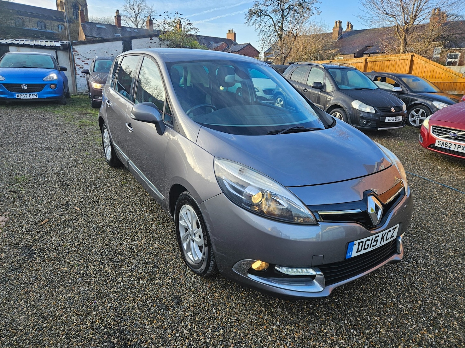 Used Renault Scenic 2015 for sale - 76908270: Photo 1