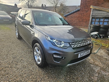 Land Rover Discovery Sport feature image