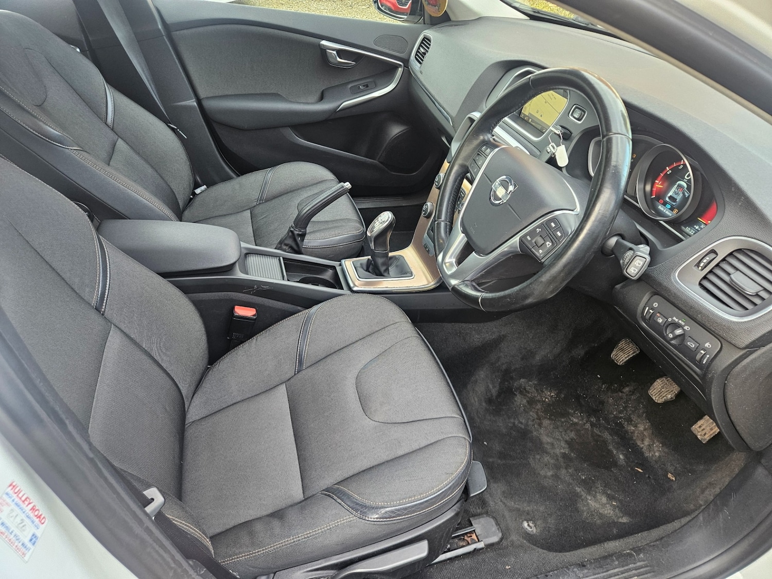 Used Volvo V40 2013 for sale - 76719939: Photo 9