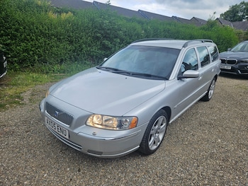 Used Volvo V70 2005 for sale - 78941667: Photo