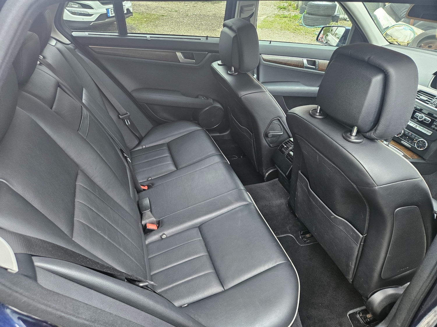 Used Mercedes-Benz C Class 2011 for sale - 76412218: Photo 10