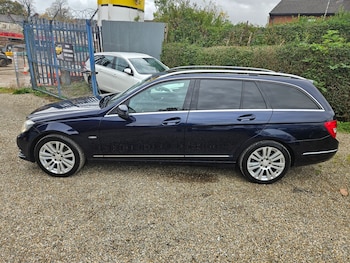 Used Mercedes-Benz C Class 2011 for sale - 76412218: Photo