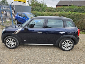 Used MINI Countryman 2017 for sale - 75655580: Photo