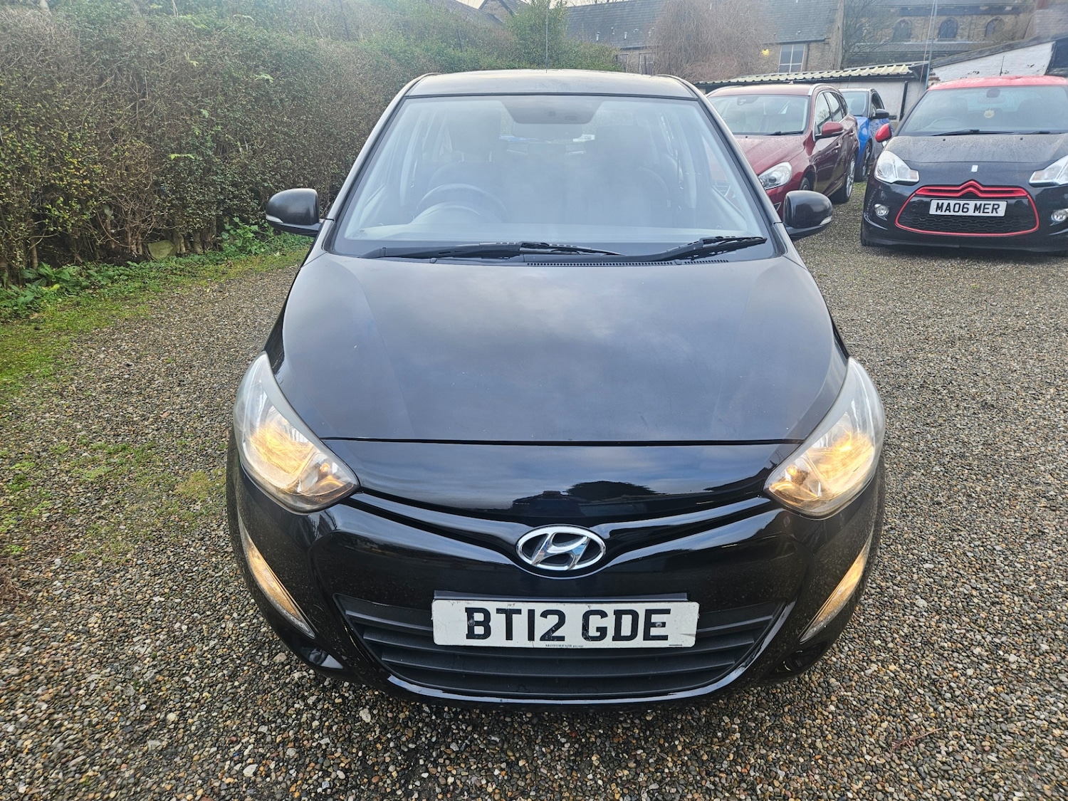 Used Hyundai i20 2012 for sale - 77019432: Photo 2