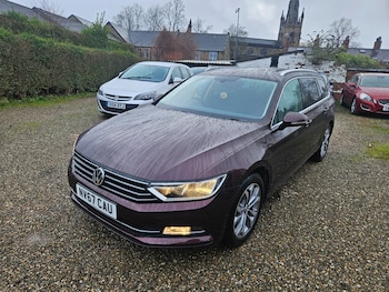 Used Volkswagen Passat 2017 for sale - 76806886: Photo