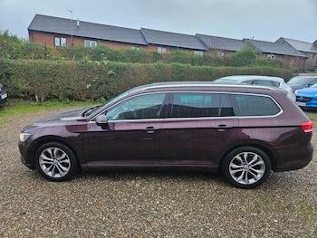 Used Volkswagen Passat 2017 for sale - 76806886: Photo