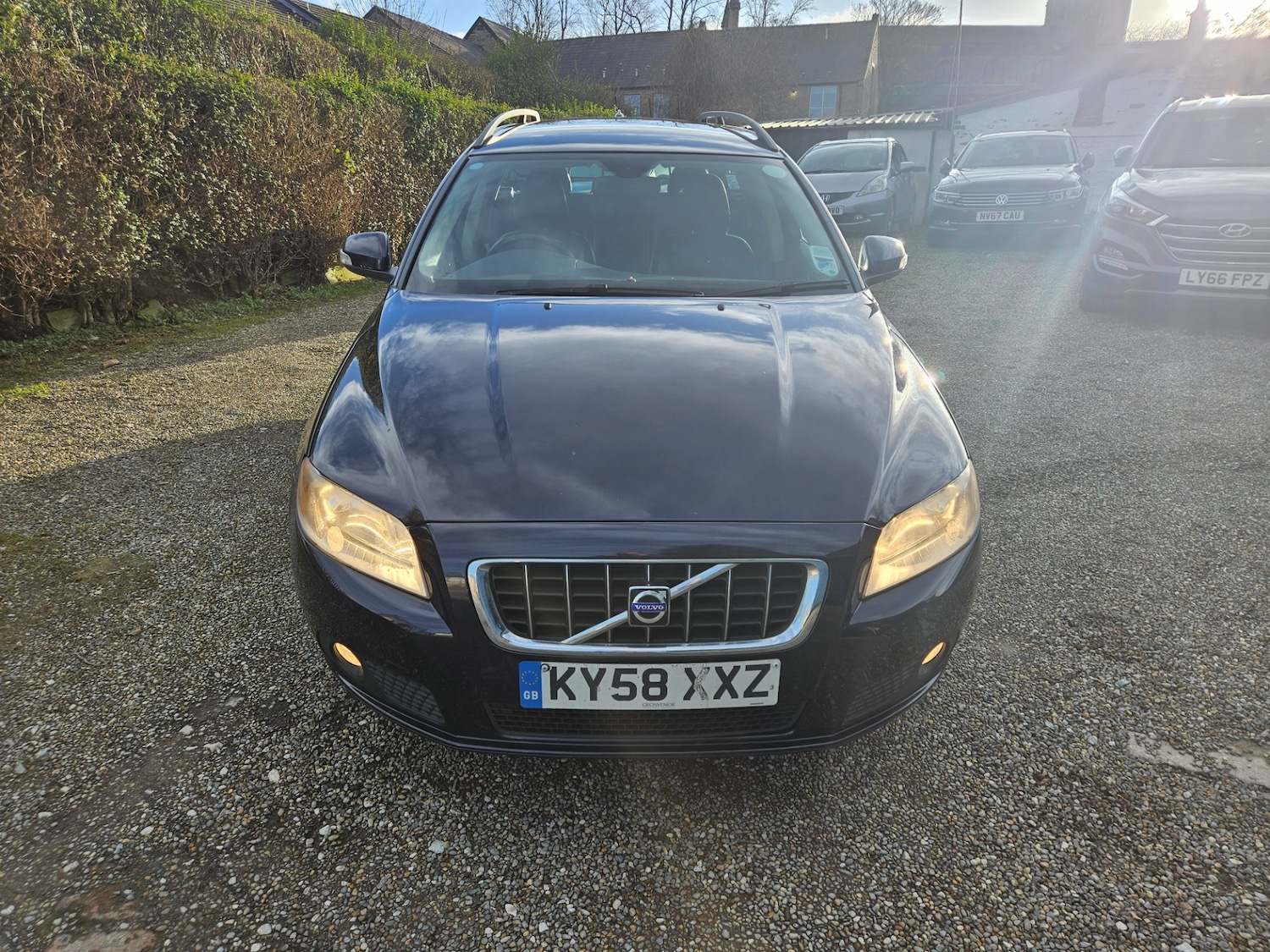 Used Volvo V70 2008 for sale - 77312199: Photo 2