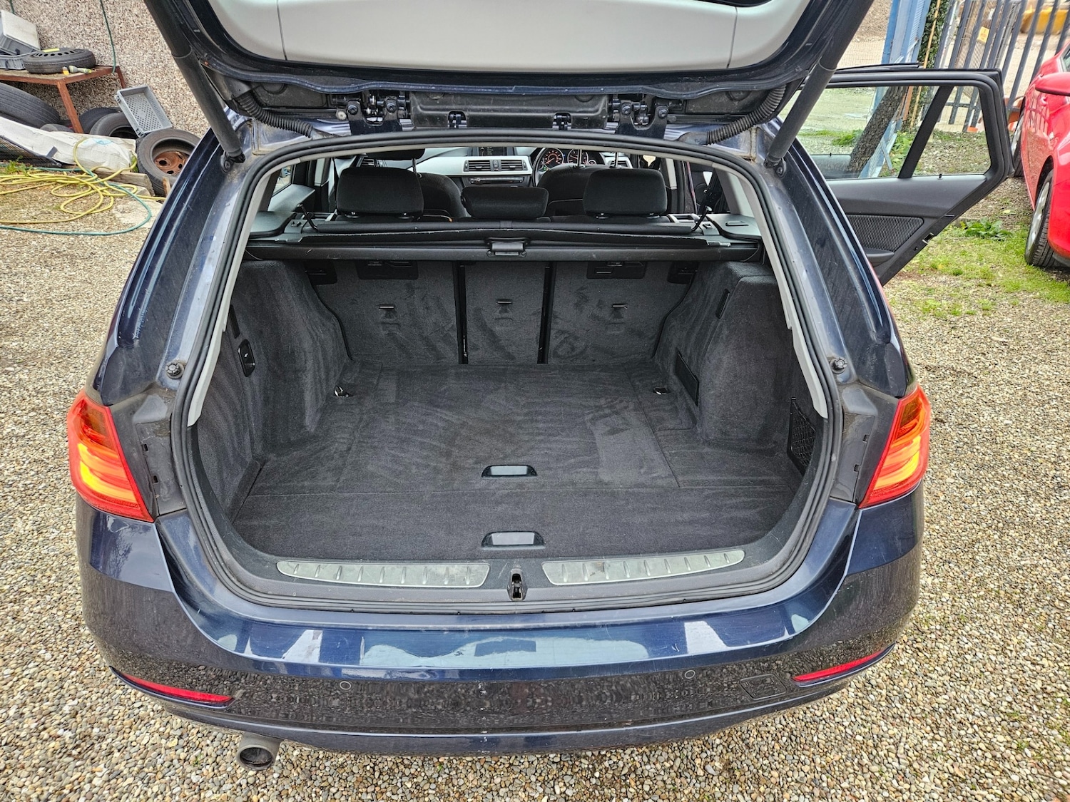 Used BMW 3 Series 2012 for sale - 76589199: Photo 11