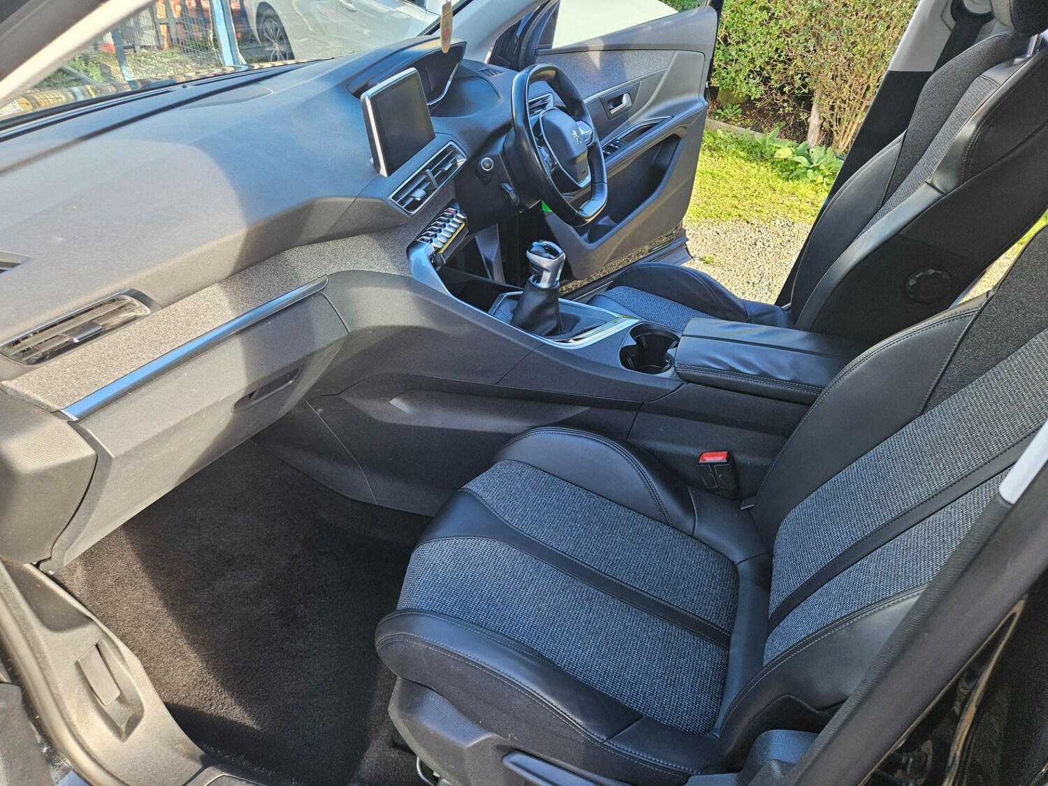 Used Peugeot 3008 2018 for sale - 76331975: Photo 13