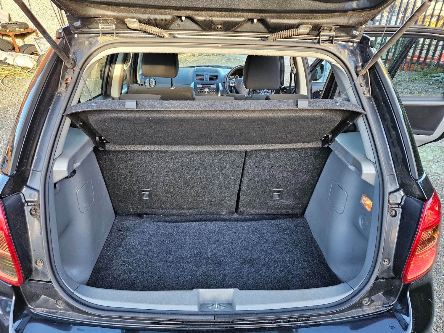 Used Suzuki SX4 2011 for sale - 76649450: Photo 11