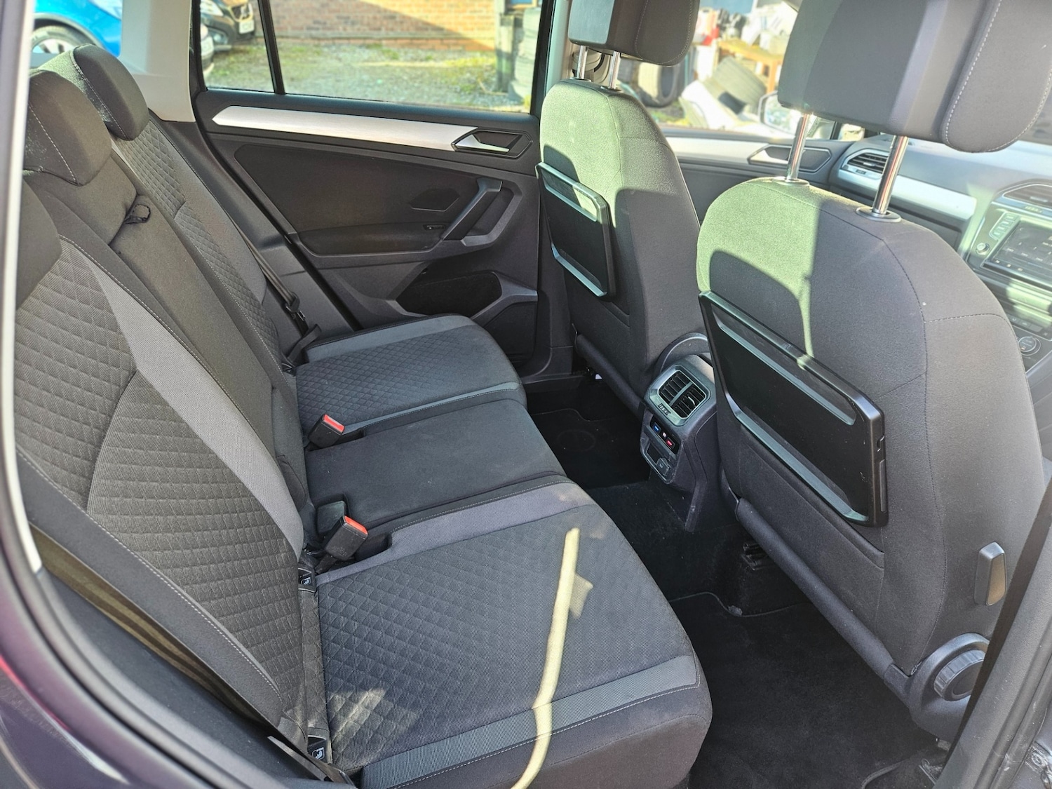 Used Volkswagen Tiguan 2017 for sale - 76723381: Photo 10