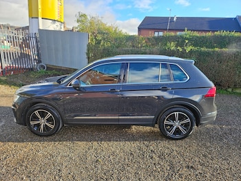 Used Volkswagen Tiguan 2017 for sale - 76723381: Photo