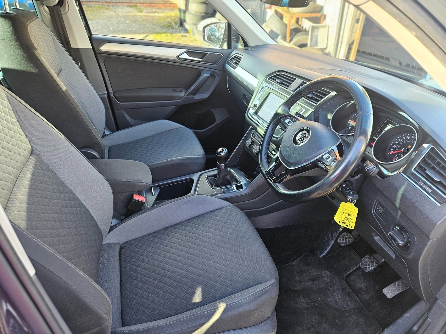 Used Volkswagen Tiguan 2017 for sale - 76723381: Photo 9