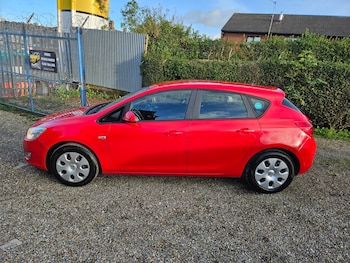 Used Vauxhall Astra 2010 for sale - 76555285: Photo