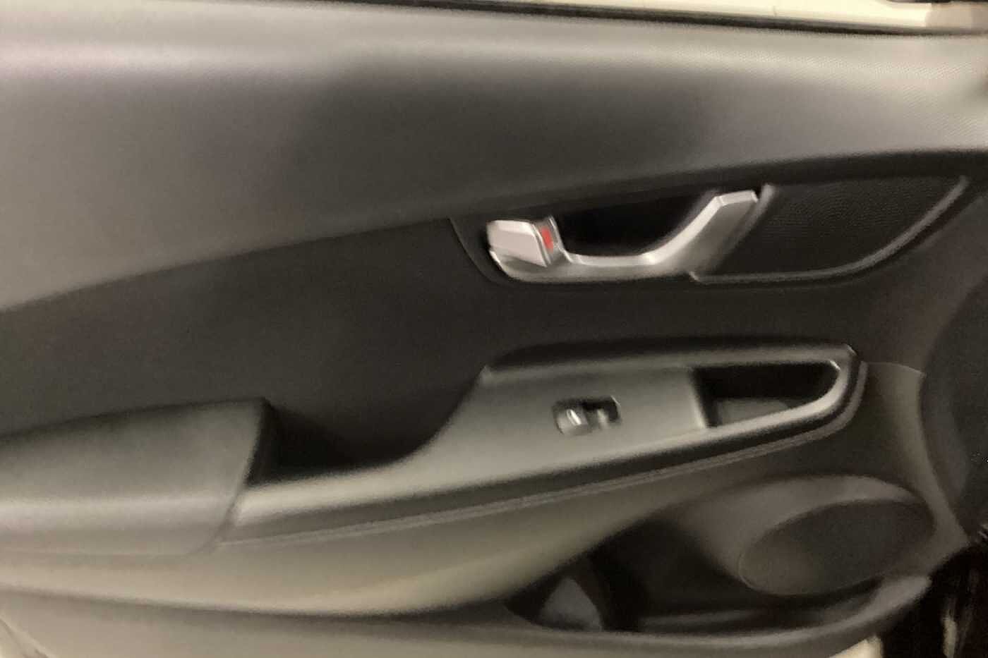 Used Hyundai KONA 2023 for sale - 78108570: Photo 18