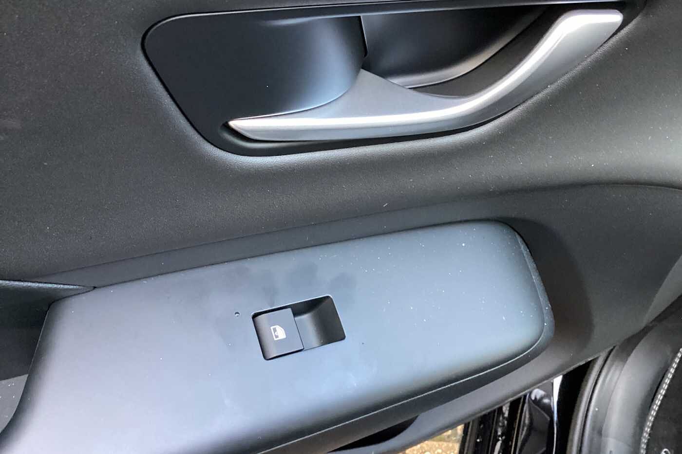 Used Hyundai KONA 2025 for sale - 78108464: Photo 15