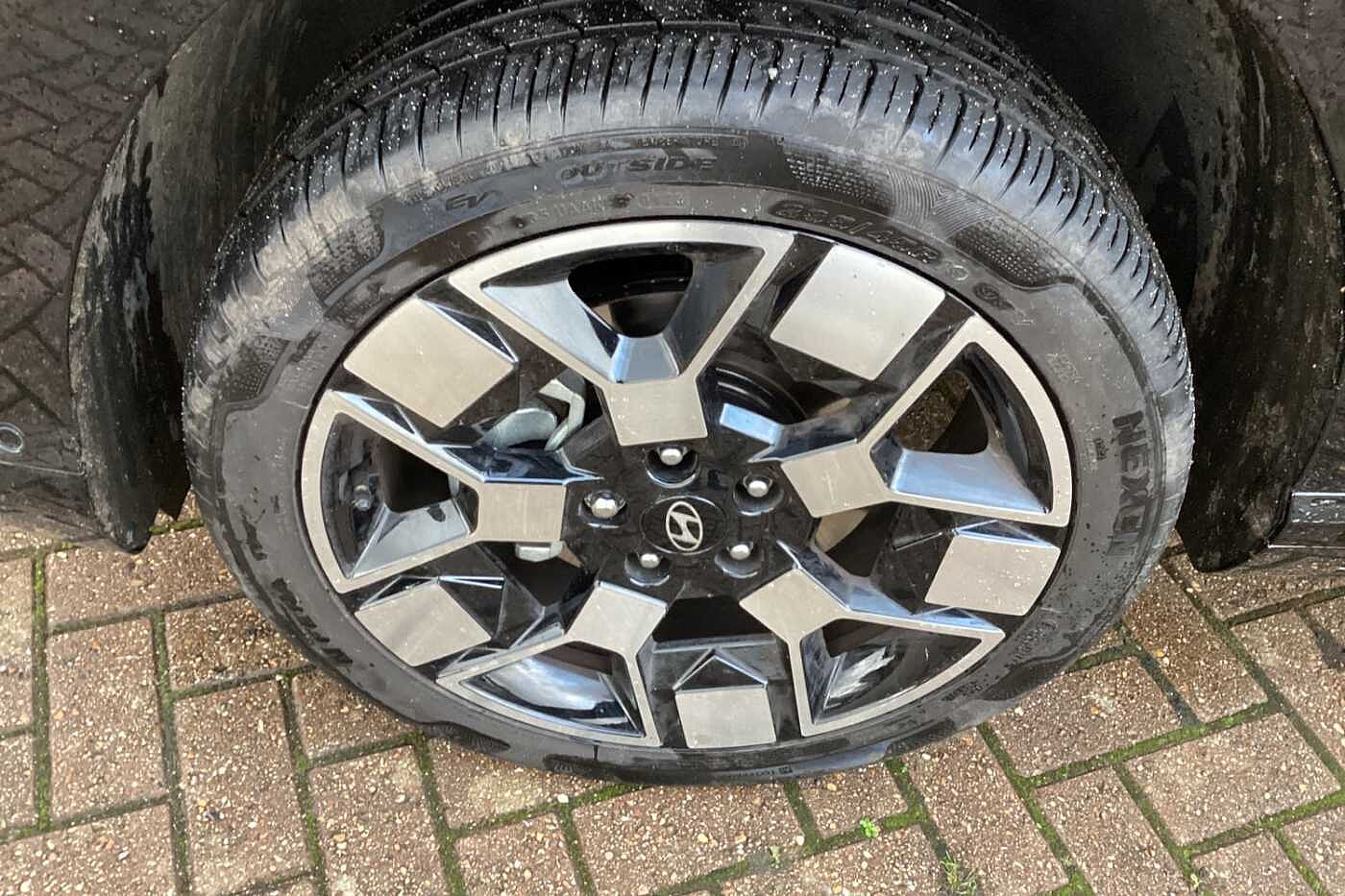 Used Hyundai KONA 2025 for sale - 78108464: Photo 5