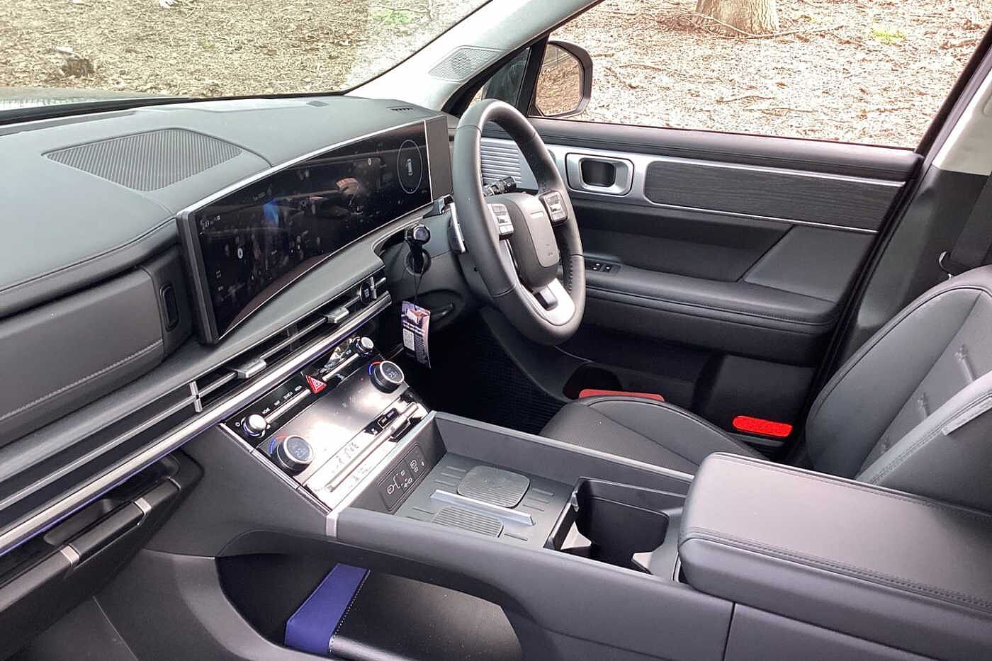 Used Hyundai Santa Fe 2025 for sale - 78108578: Photo 2