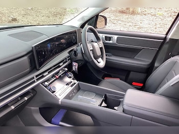 Used Hyundai Santa Fe 2025 for sale - 78108578: Photo