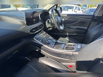 Used Hyundai Santa Fe 2021 for sale - 79611646: Photo
