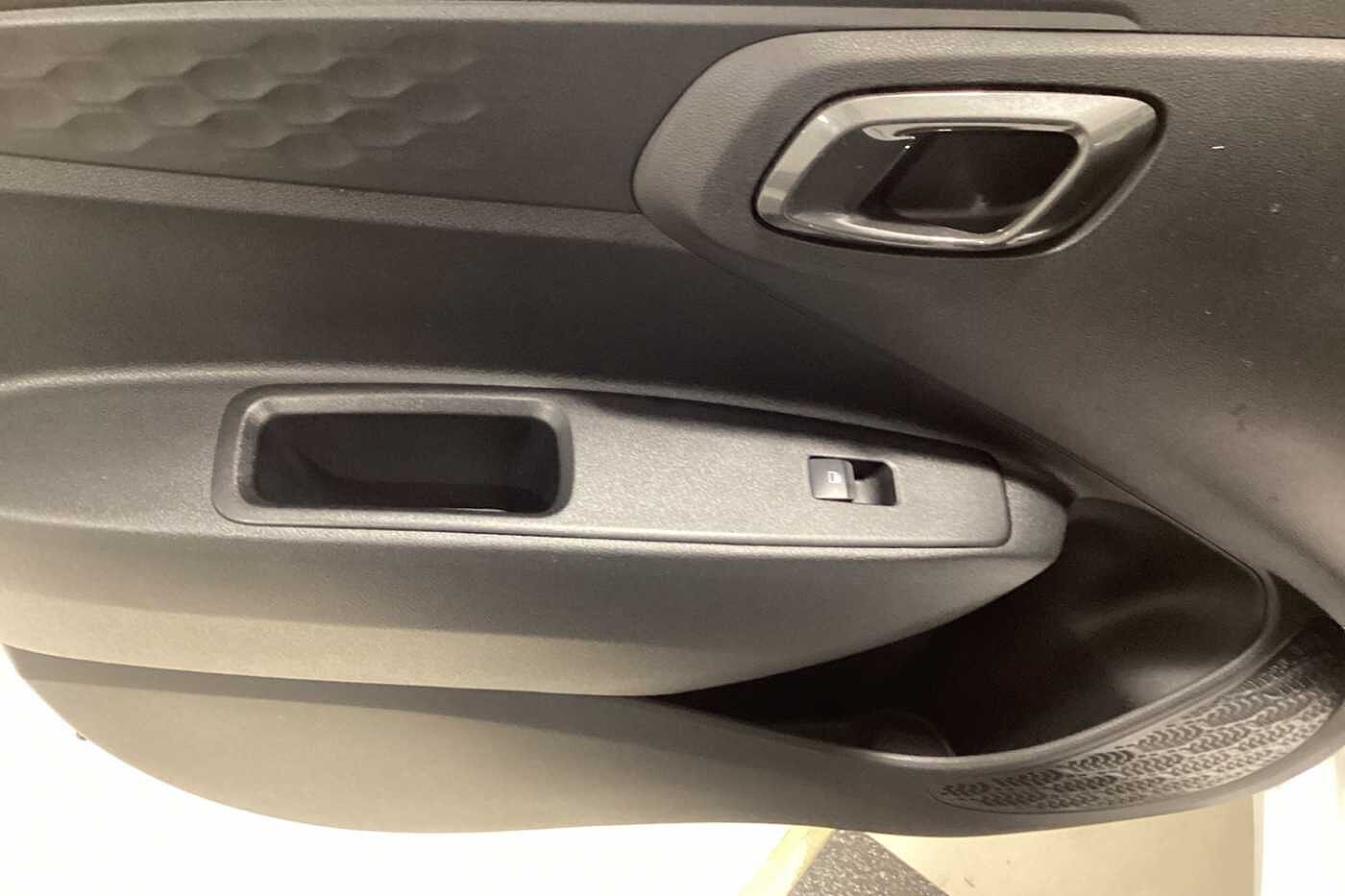 Used Hyundai i10 2023 for sale - 78108549: Photo 18