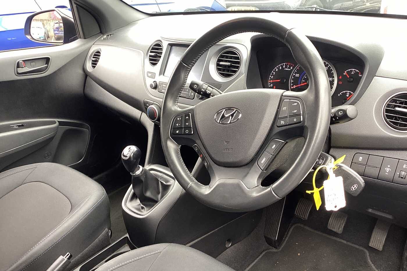 Used Hyundai i10 2018 for sale - 78108550: Photo 6